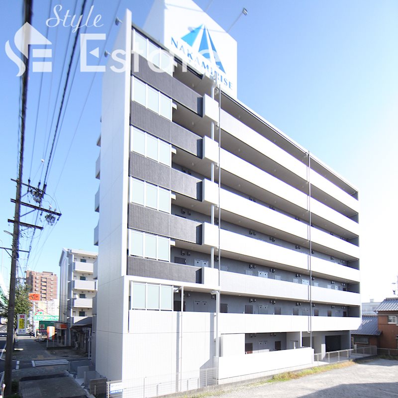 メイプル岩塚本通