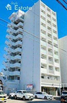 NEUA　NARUMI