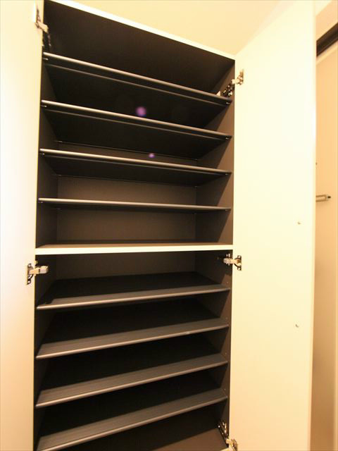 シューズボックス