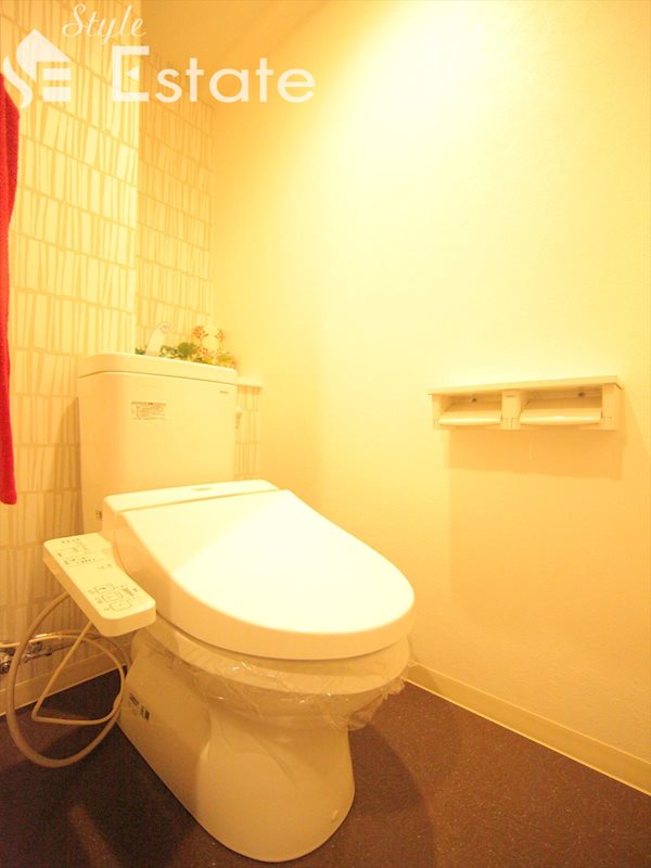 温水洗浄便座付シャワートイレ