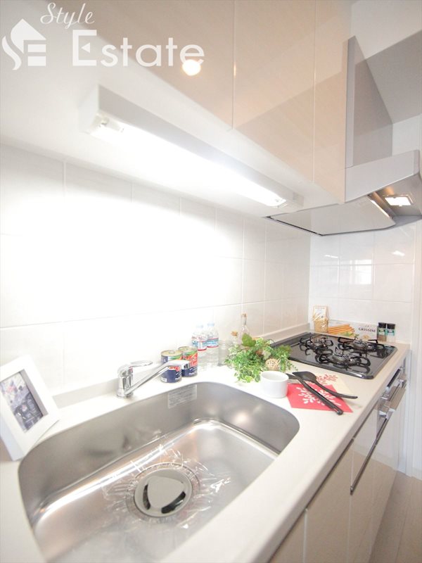 システムキッチン ガスコンロ三口付