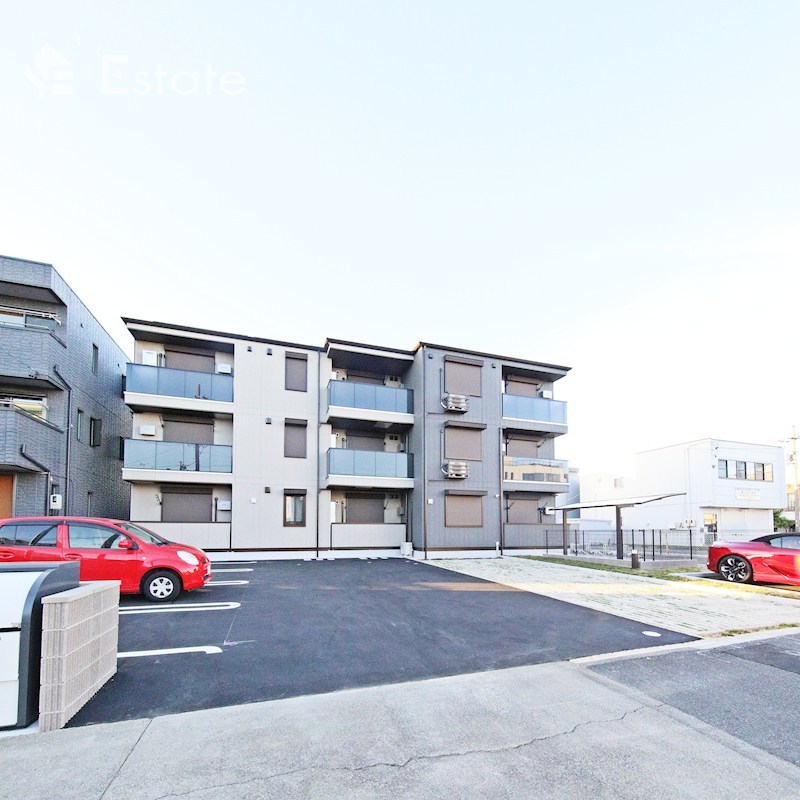 アン・ジュール中郷