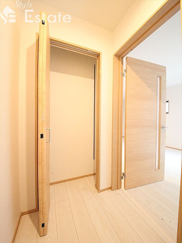 シューズボックス