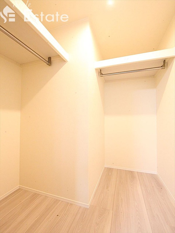 ウォークインクローゼット