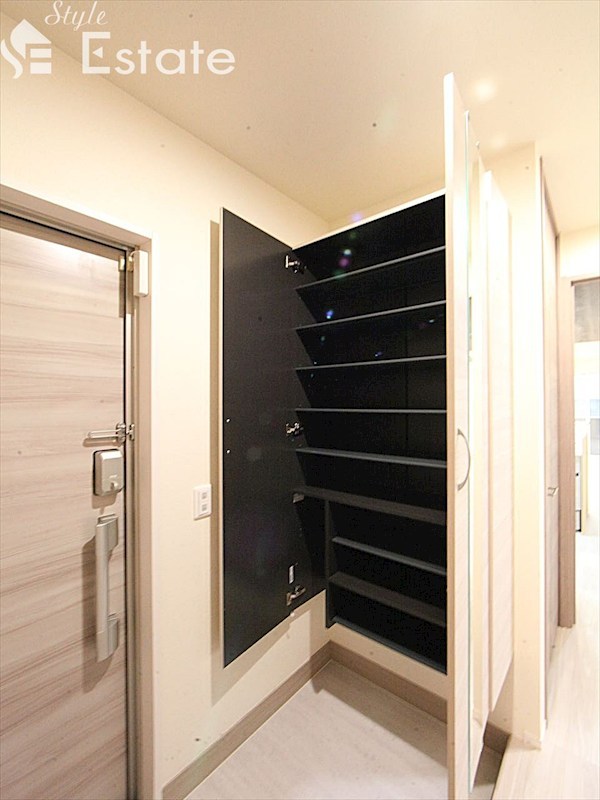 シューズボックス