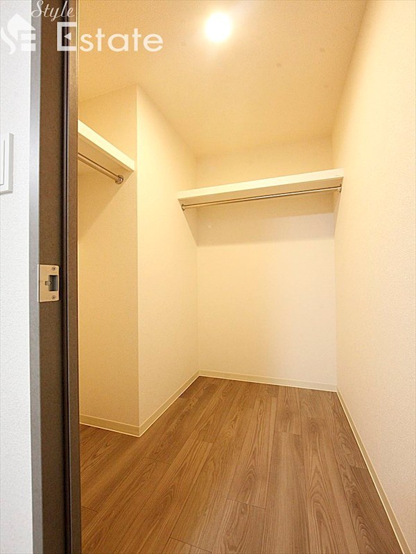 ウォークインクローゼット