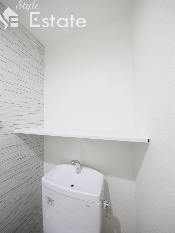 トイレ★ウォールシェルフ