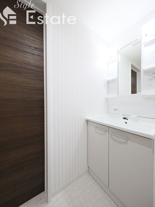 独立洗面台★シャンプードレッサー付