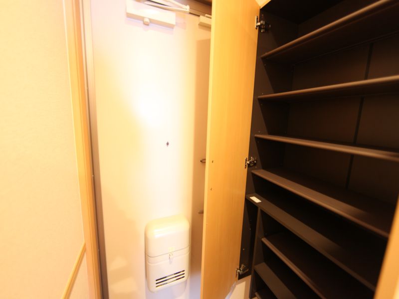 玄関 シューズボックス有り