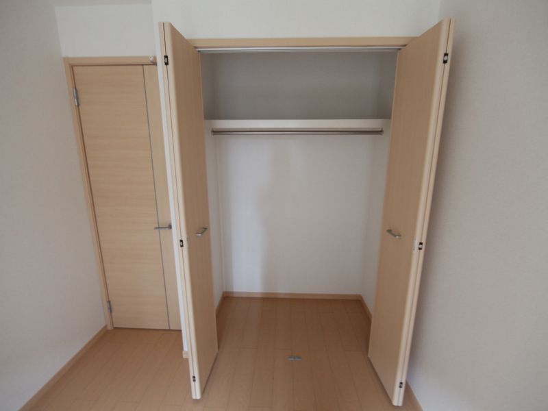 クローゼット 同型モデルルーム