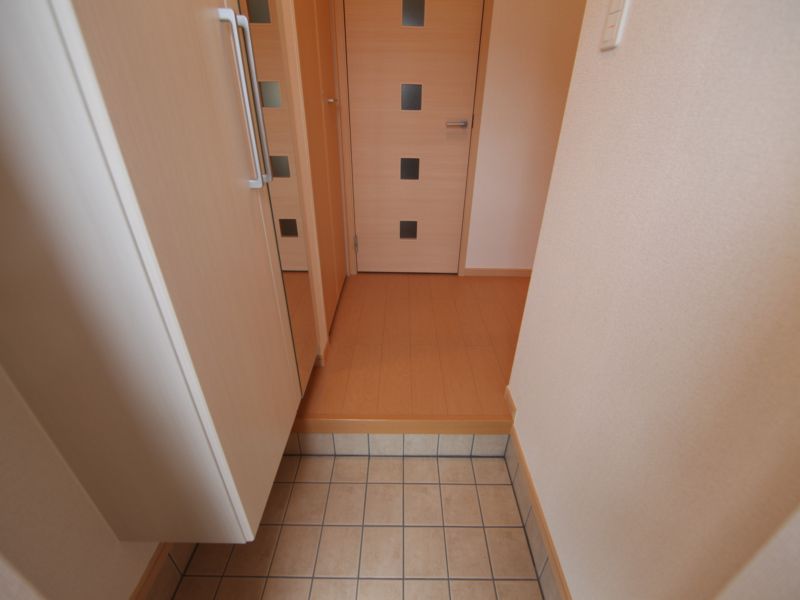玄関 同型モデルルーム
