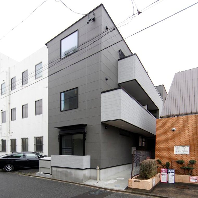 カーササクラーレ