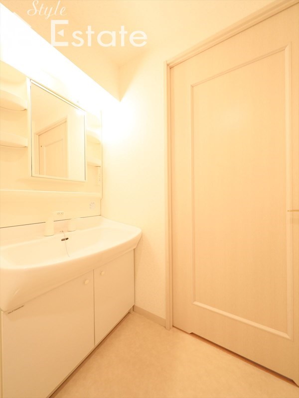 独立洗面台★シャンプードレッサー