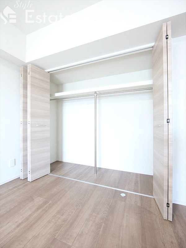 シューズボックス