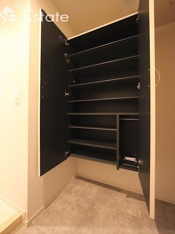 シューズボックス