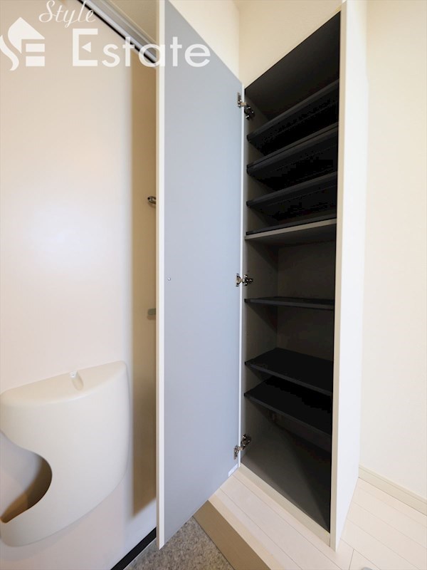 シューズボックス