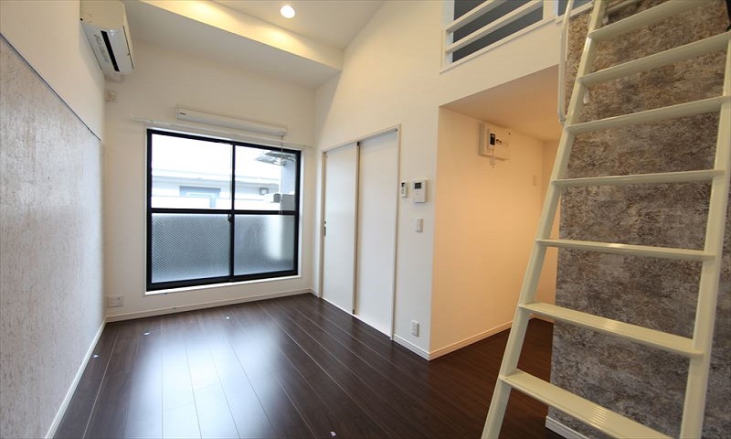 洋室 ロフト付(様々な用途として使えます)