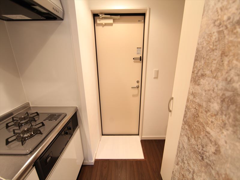 玄関 シューズボックス付(収納充実)