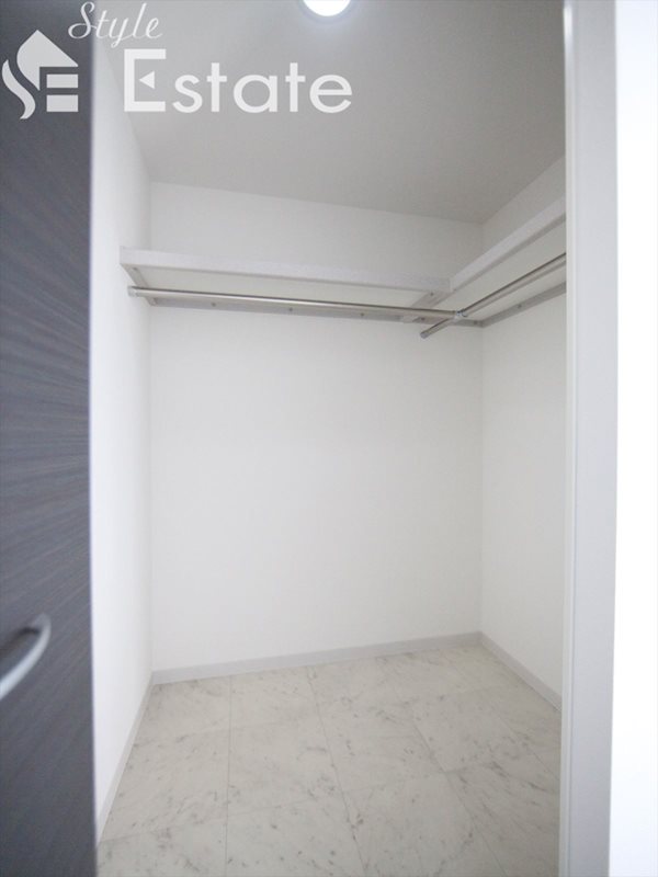 ウォークインクローゼット