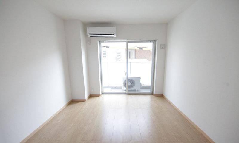 洋室5帖エアコンついてます!