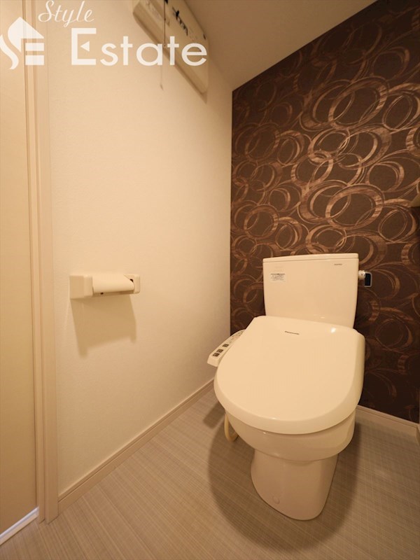 温水洗浄便座付トイレ