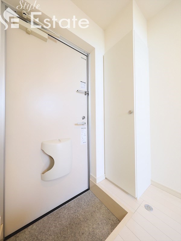 玄関 シューズボックス