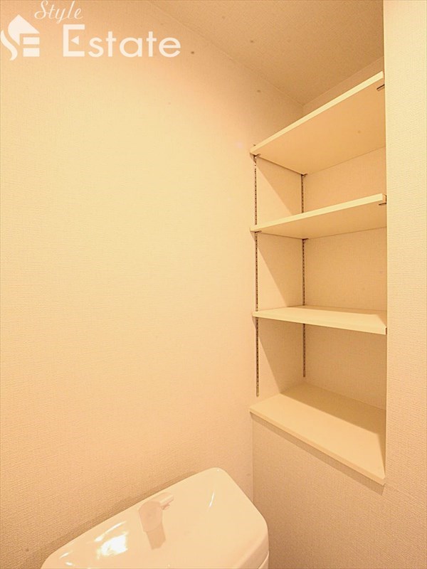 トイレ棚