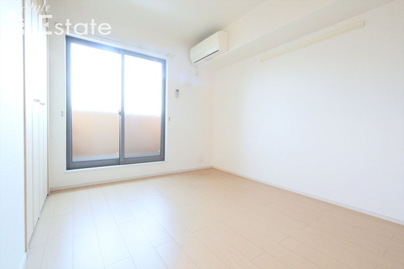 洋室6.0帖 クローゼット付