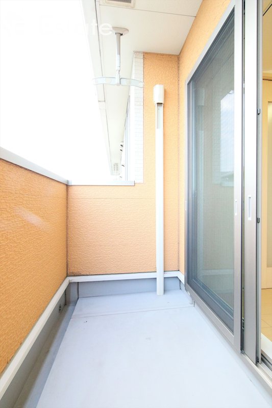 バルコニー シャッター雨戸付