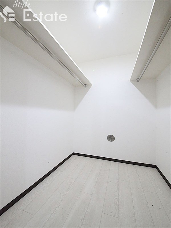 ウォークインクローゼット