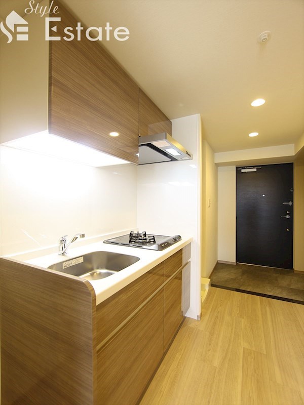 システムキッチン2口ガスコンロ付き