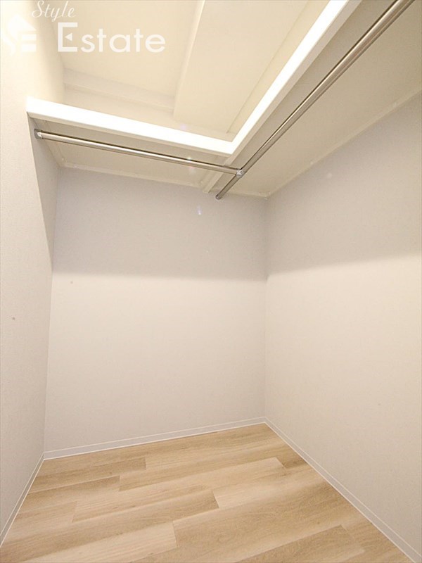 ウォークインクローゼット