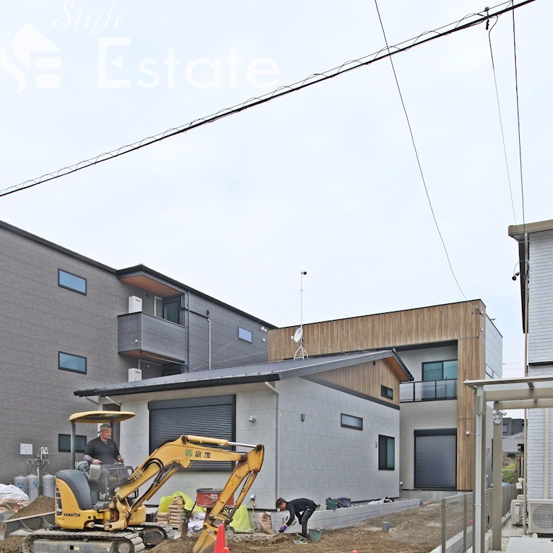 荒子四丁目戸建て南棟