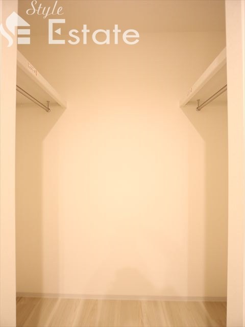 同仕様内装