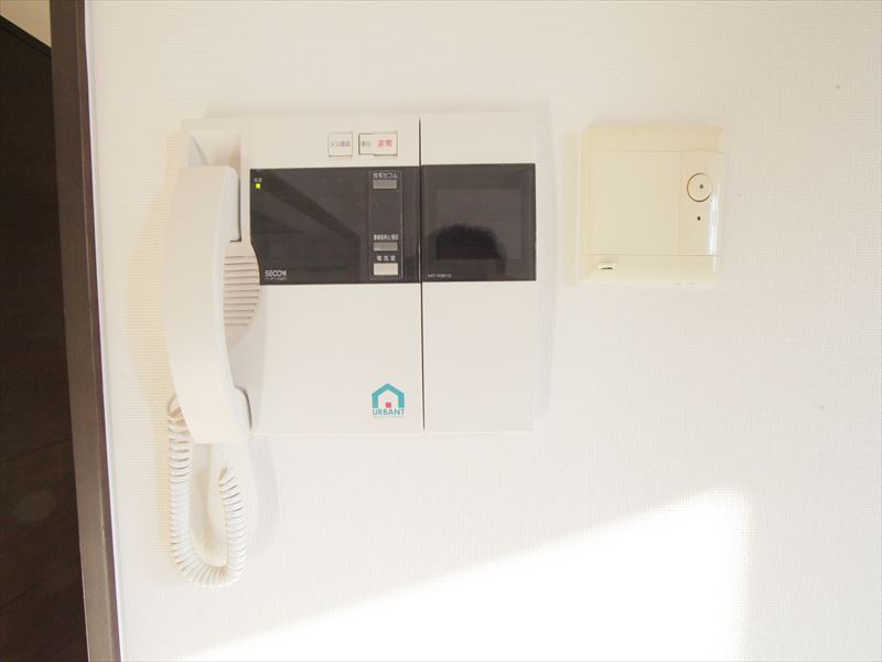 モニター付きインターホン