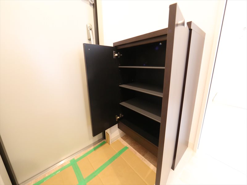 シューズボックス