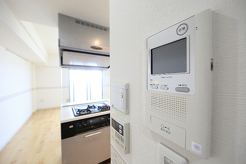 モニター付きインターホン