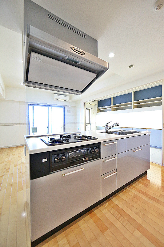 アイランドキッチン 3口ガスコンロ グリル付き