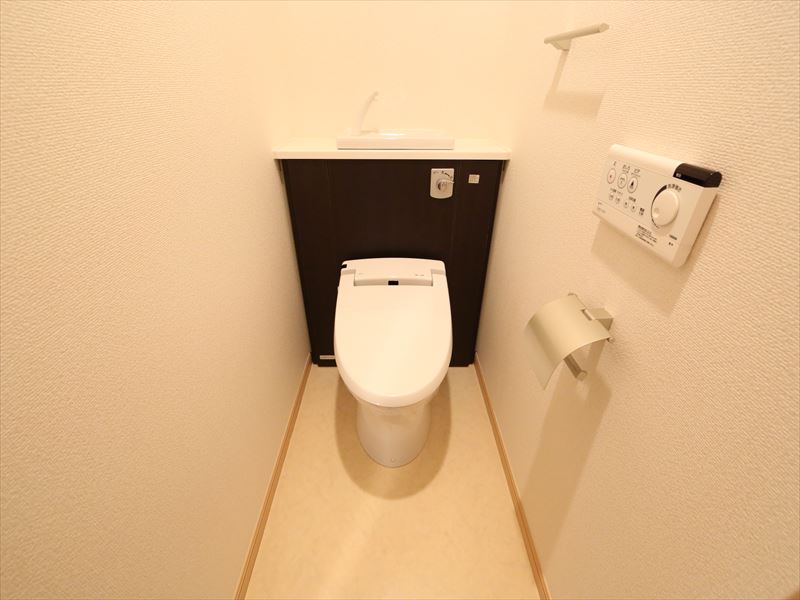 トイレ 温水洗浄便座