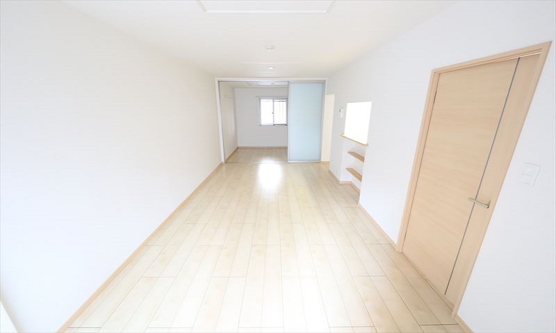 LDK12.8帖 洋室6.0帖 洋室4.2帖