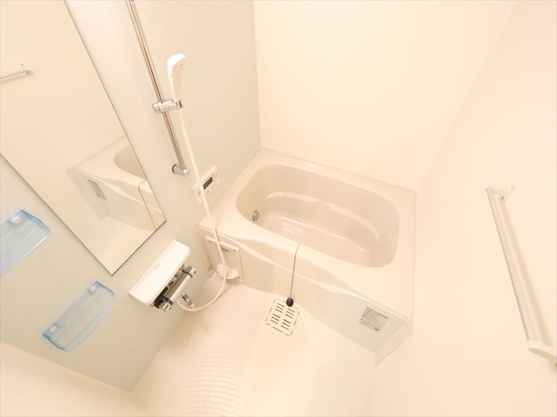 バスルーム 追い焚き機能付き