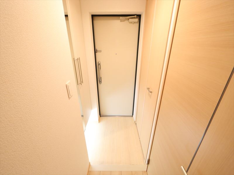 玄関 シューズボックス