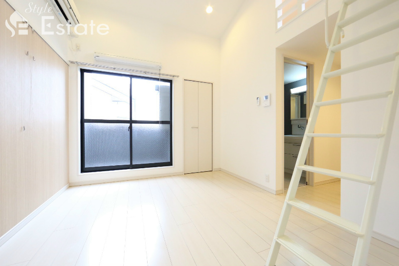 CRASTINE LOFT モデルルーム