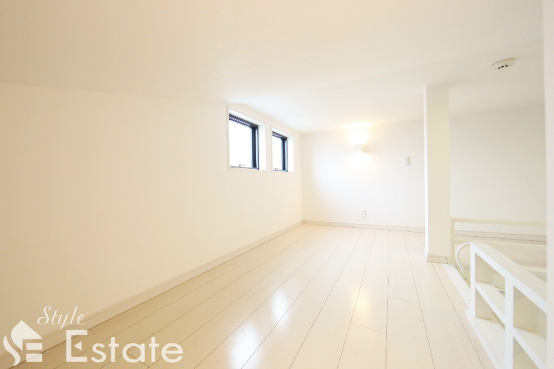 CRASTINE L