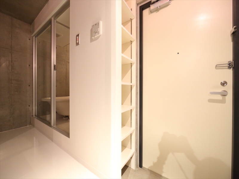 玄関 シューズボックス