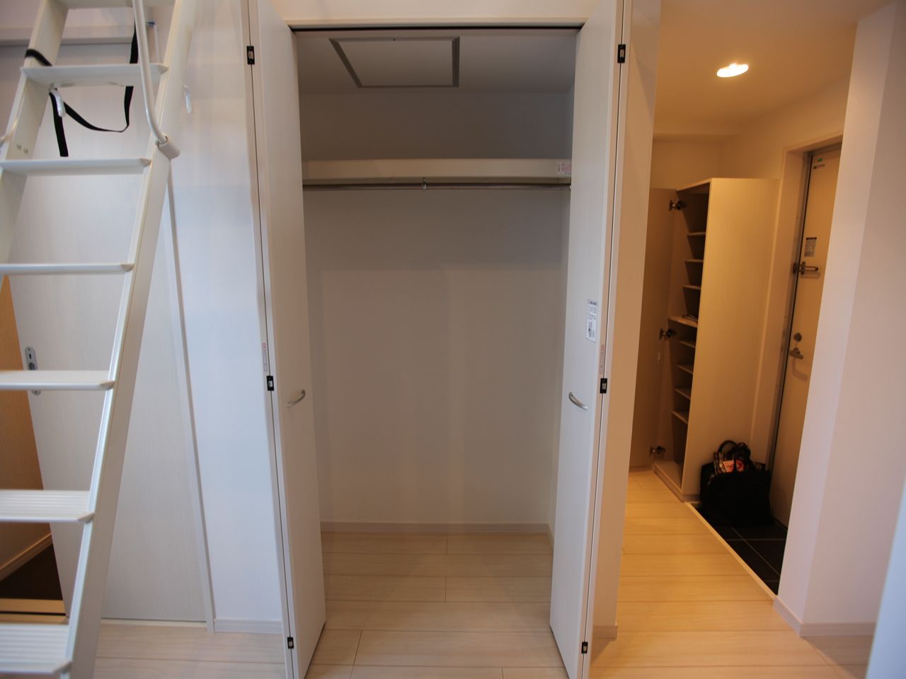 クローゼット付