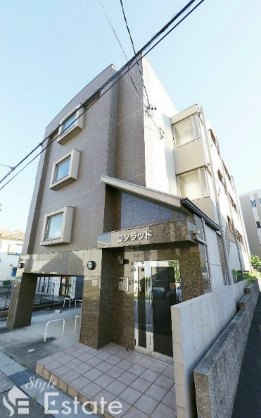 コンラッド　写真は302