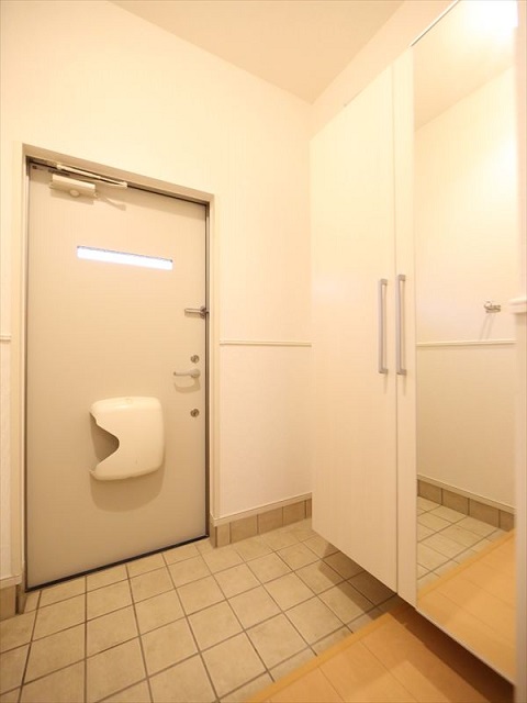 玄関 シューズボックス