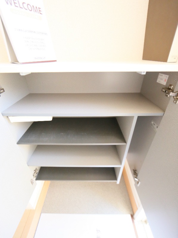 シューズボックス