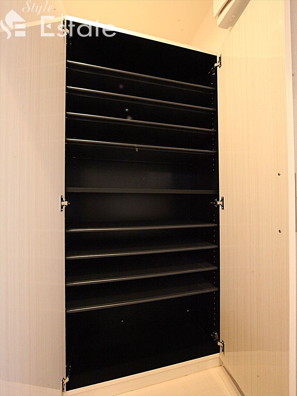 シューズボックス 同仕様内装写真